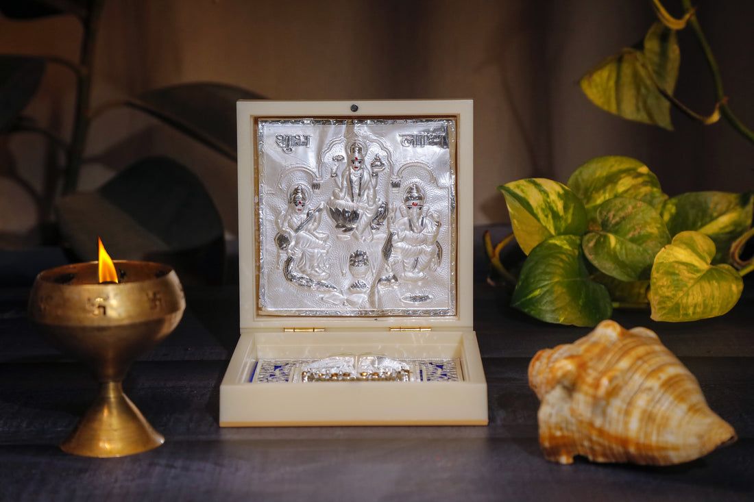 Silver Charan Paduka